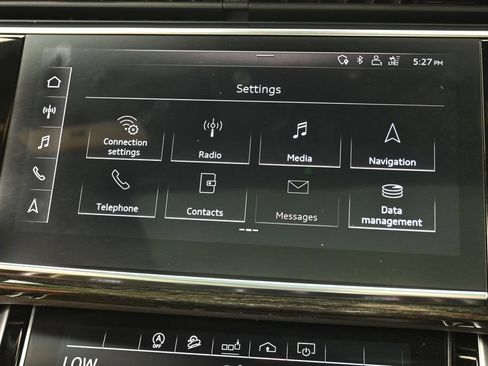 Used 2019 Audi Q8 Premium w/ Convenience Package AWD/4WD image 28