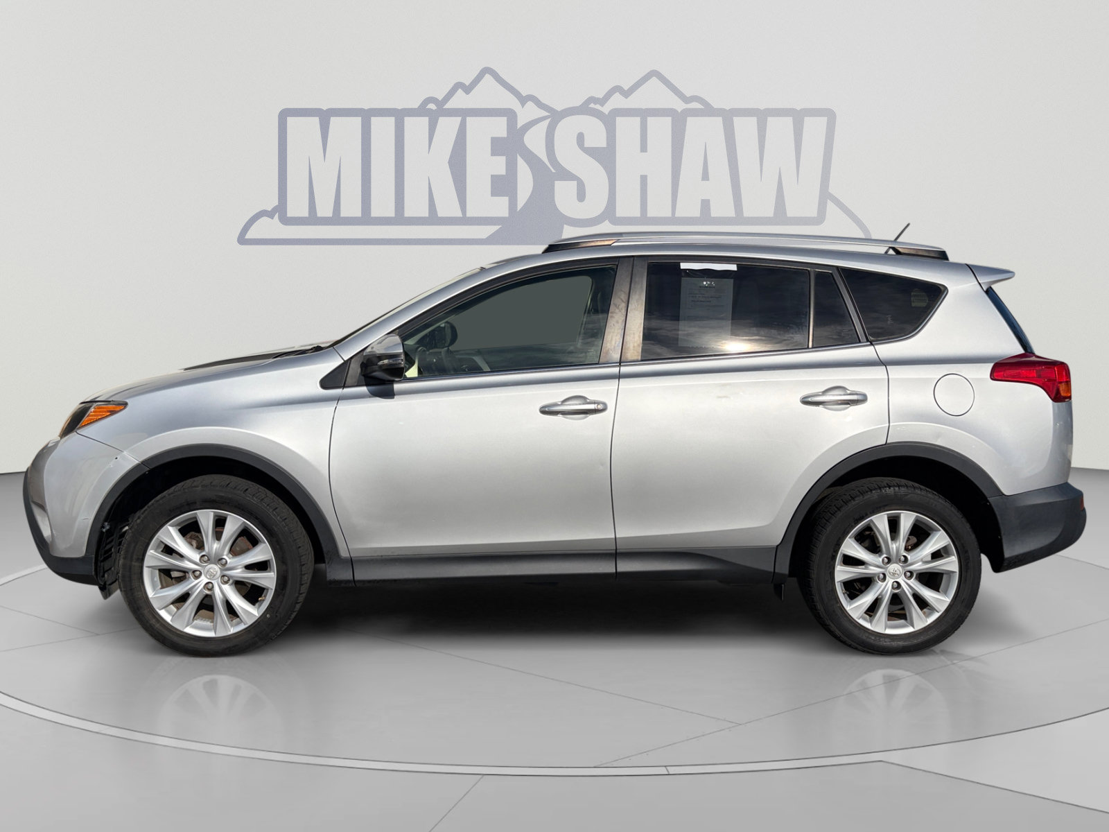 Used 2013 Toyota RAV4 Limited AWD/4WD image 2