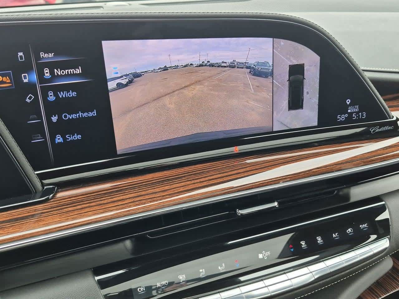 Used 2023 Cadillac Escalade Premium Luxury AWD/4WD image 33