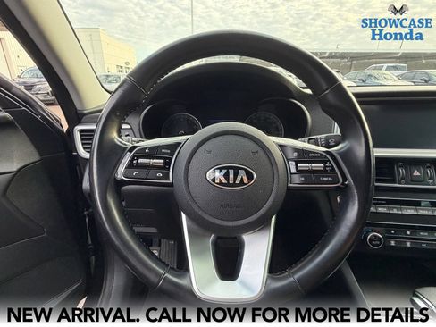 Used 2019 Kia Optima S w/ S Panoramic Sunroof Package FWD image 11