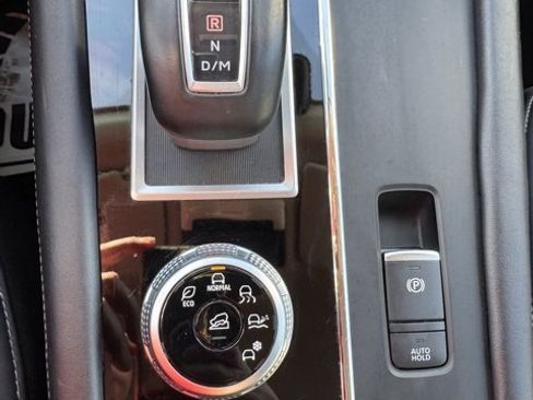 Used 2024 Mitsubishi Outlander SE image 20