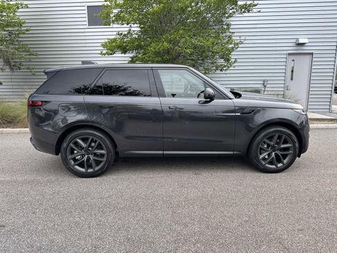 New 2026 Land Rover Range Rover Sport SE AWD/4WD image 5