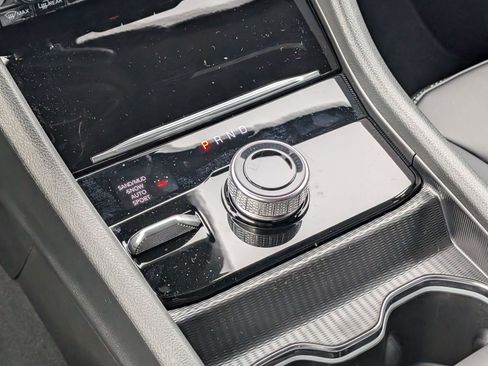 New 2025 Jeep Grand Cherokee L Limited image 22