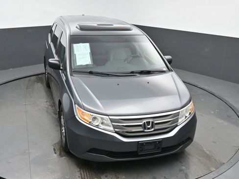 Used 2012 Honda Odyssey EX-L image 41