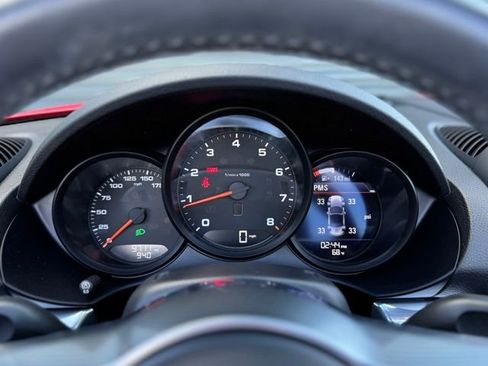 Used 2022 Porsche 718 Boxster RWD image 23