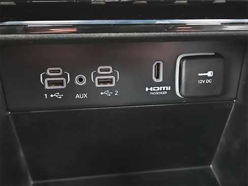 Used 2024 Jeep Grand Cherokee Limited 4xe image 24