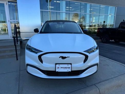 New 2025 Ford Mustang Mach-E Premium image 31