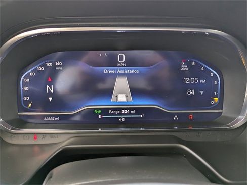 Used 2023 Chevrolet Tahoe LT w/ Luxury Package image 23