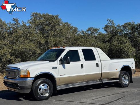 Used 2000 Ford F350 Lariat image 4