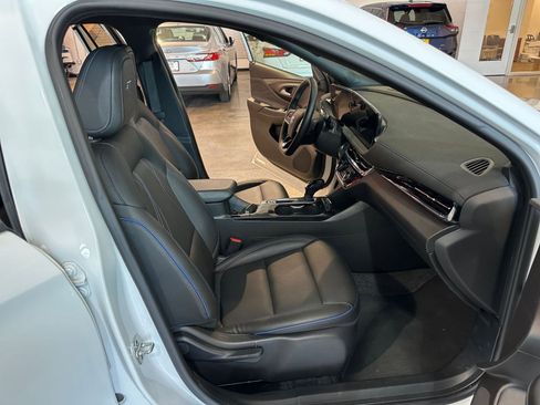 Used 2025 Buick Envista Sport Touring FWD image 35