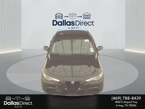 Used 2020 Alfa Romeo Giulia Ti w/ Nero Edizione image 3
