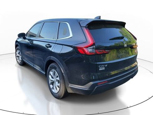 Used 2025 Honda CR-V LX image 4