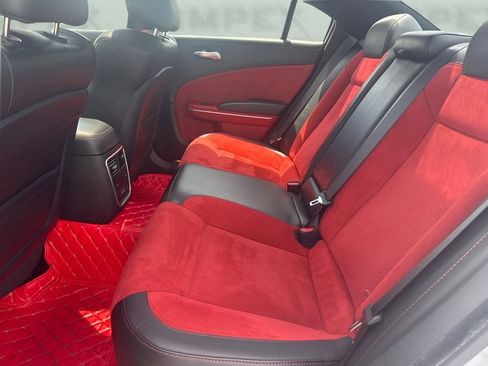 Used 2022 Dodge Charger Scat Pack RWD image 13