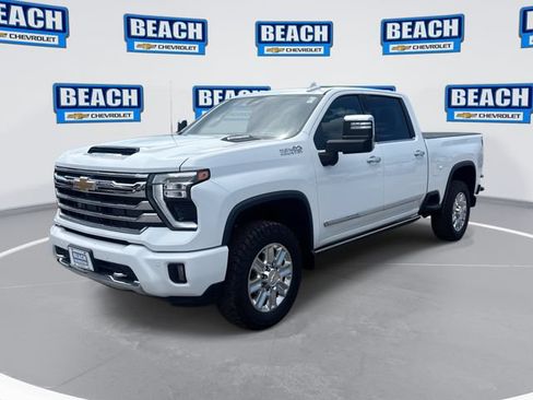 Used 2024 Chevrolet Silverado 3500 High Country w/ High Country Premium Package AWD/4WD image 1
