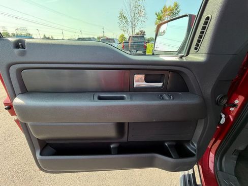 Used 2014 Ford F150 FX4 w/ FX Appearance Package AWD/4WD image 26