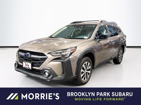 Used 2024 Subaru Outback Premium AWD/4WD image 1