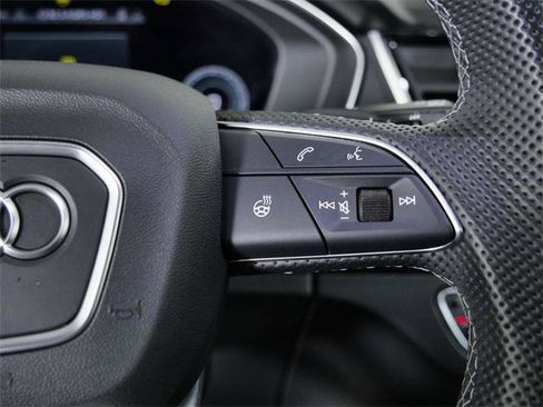 Used 2022 Audi SQ5 Premium Plus image 23