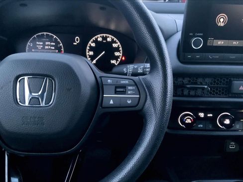 Used 2025 Honda HR-V LX image 24