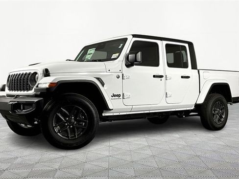 New 2026 Jeep Gladiator Sport image 1