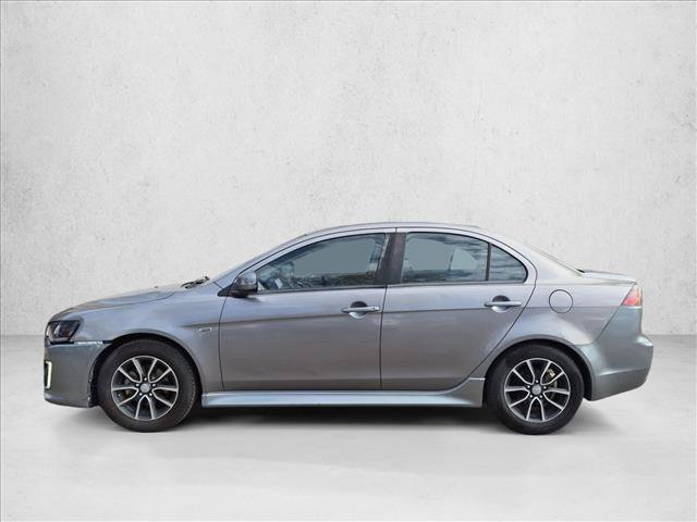 Used 2017 Mitsubishi Lancer ES FWD image 8