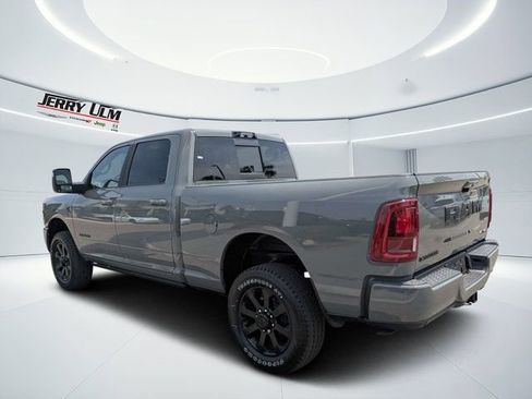 New 2026 RAM 2500 Laramie AWD/4WD image 5
