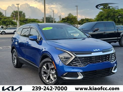 Used 2025 Kia Sportage SX FWD image 1