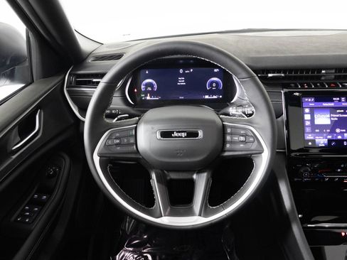 New 2025 Jeep Grand Cherokee Laredo X image 60