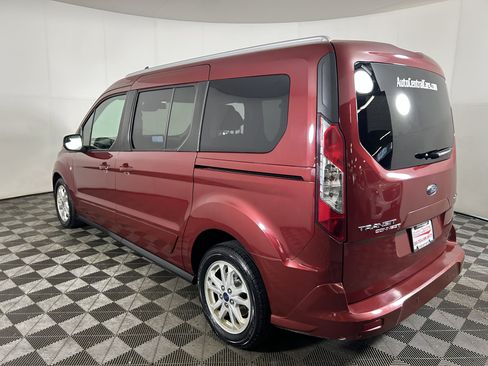 Used 2019 Ford Transit Connect XLT FWD image 3