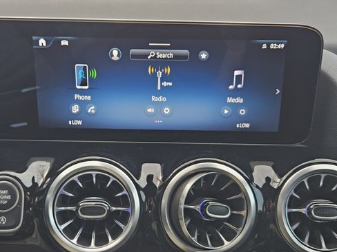 Certified 2025 Mercedes-Benz GLA 250 image 16