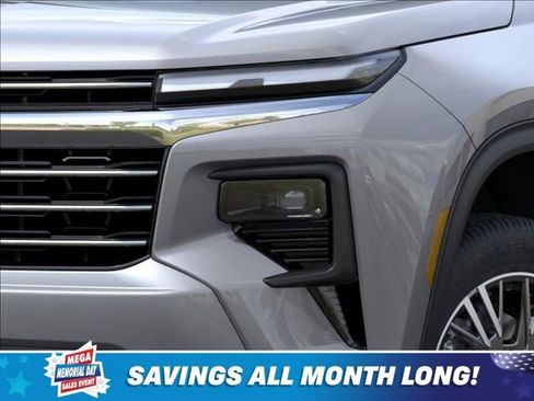 New 2026 Chevrolet Traverse LT w/ Driver Confidence Package FWD image 10