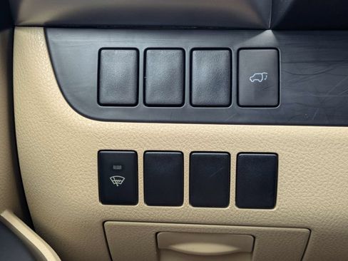 Used 2016 Toyota Highlander XLE FWD image 26
