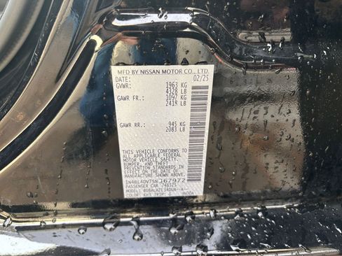 Used 2025 Nissan Altima 2.5 SV image 29