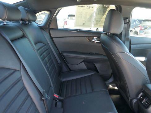 Used 2023 Kia Forte GT-Line w/ GT-Line Premium Package image 25