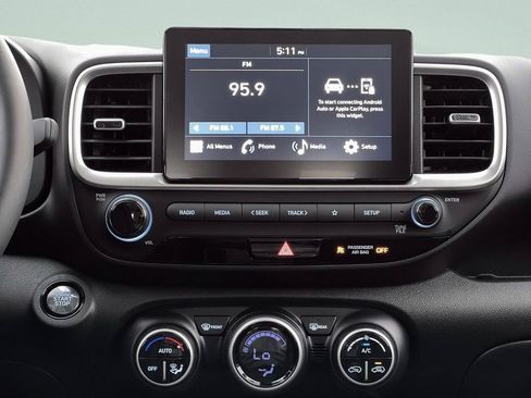 New 2026 Hyundai Venue SEL FWD image 19