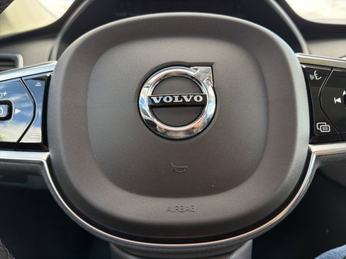 Used 2024 Volvo XC90 B5 Core w/ Protection Package Premier image 66