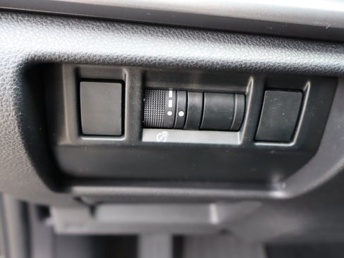 Used 2024 Subaru Impreza 2.0i AWD/4WD image 18