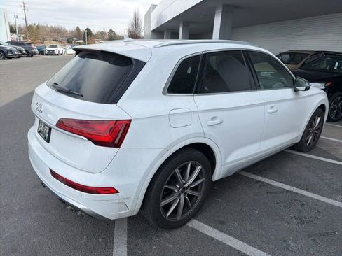 Used 2023 Audi SQ5 Premium Plus w/ Premium Plus Package image 3