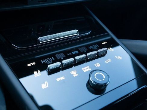 New 2026 Porsche Cayenne S image 26