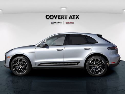Used 2024 Porsche Macan AWD/4WD image 5