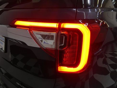 Used 2020 GMC Acadia Denali image 15