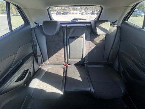 Used 2019 Buick Encore Preferred w/ Safety Package image 22