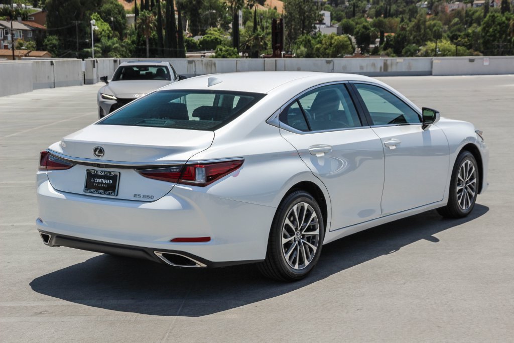 Certified 2023 Lexus ES 350 w/ Accessory Package (Z2) FWD image 5