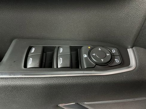 New 2026 Chevrolet Silverado 1500 LT image 23