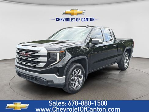 Used 2023 GMC Sierra 1500 SLE AWD/4WD image 1