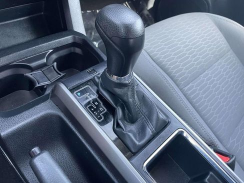 Used 2019 Toyota Tacoma SR5 image 40