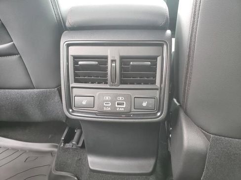 Used 2026 Subaru Forester Touring image 13