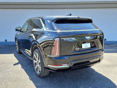 New 2025 Cadillac Escalade IQ Luxury 1 w/ Smart Trailering package