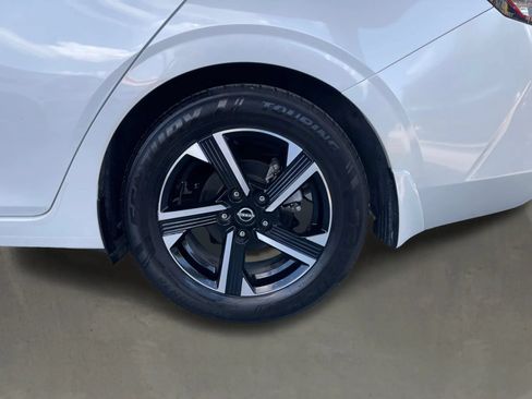 Used 2024 Nissan Sentra SV w/ All-Weather Package FWD image 10