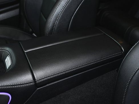 Used 2025 Mercedes-Benz GLS 450 4MATIC image 56