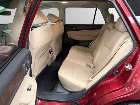 Used 2017 Subaru Outback 2.5i Limited image 13